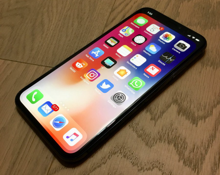 苹果iPhoneX无线充电可能毁坏信用卡 真实原因是什么?